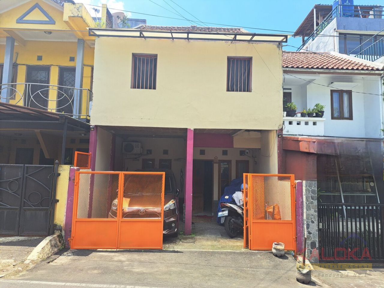 Jual Cepat Rumah Strategis di Cigadung Raya Barat Bandung